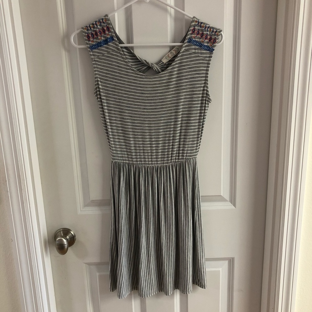 Grey fit & flare jersey dress